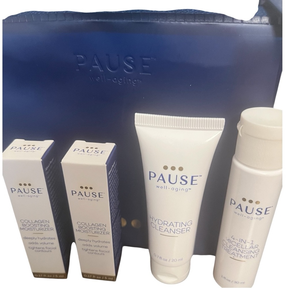 Skincare Set - PAUSE 4 piece set plus the blue bag
NEW